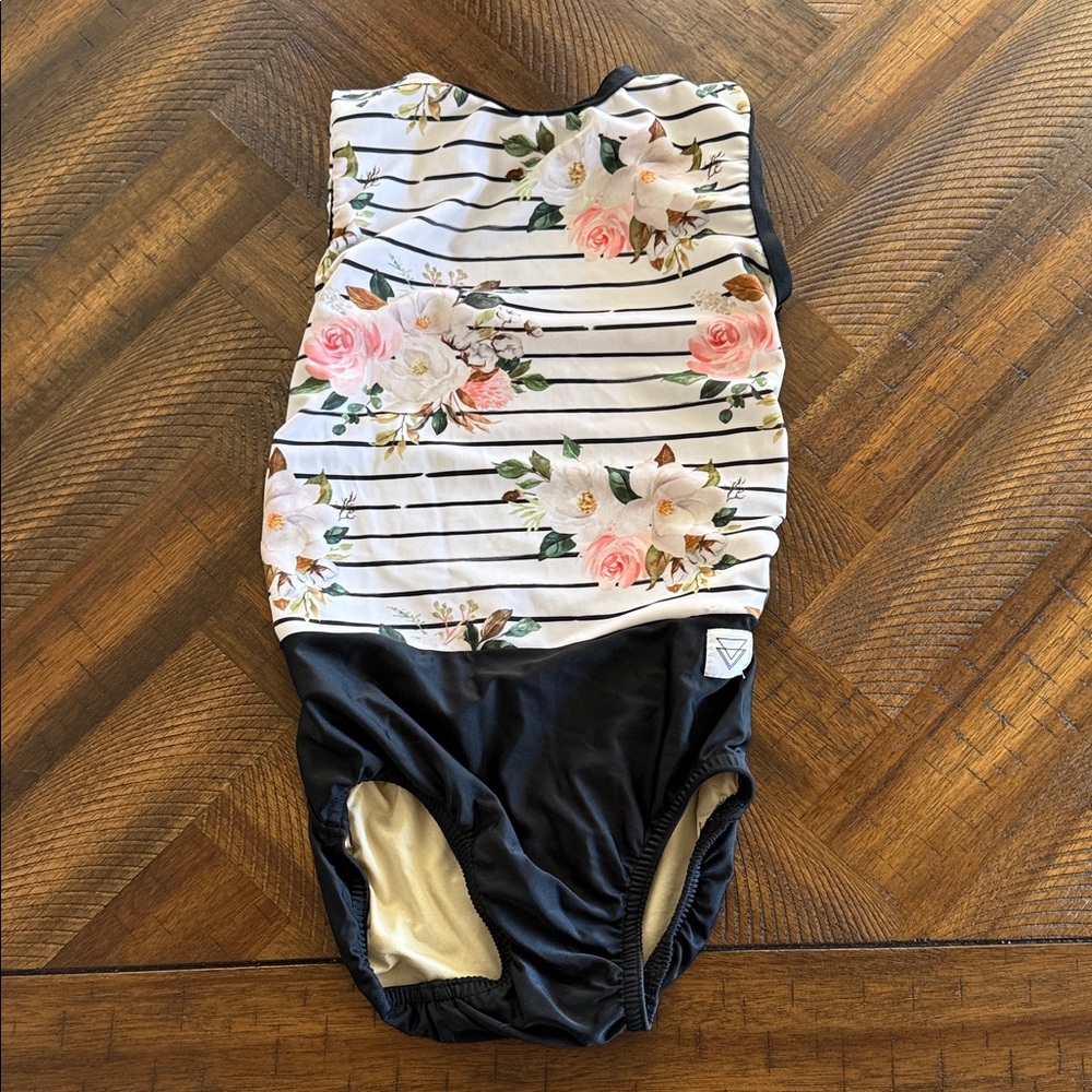 Diva Wear Leotard - Girls Size XLC Florial Stripe